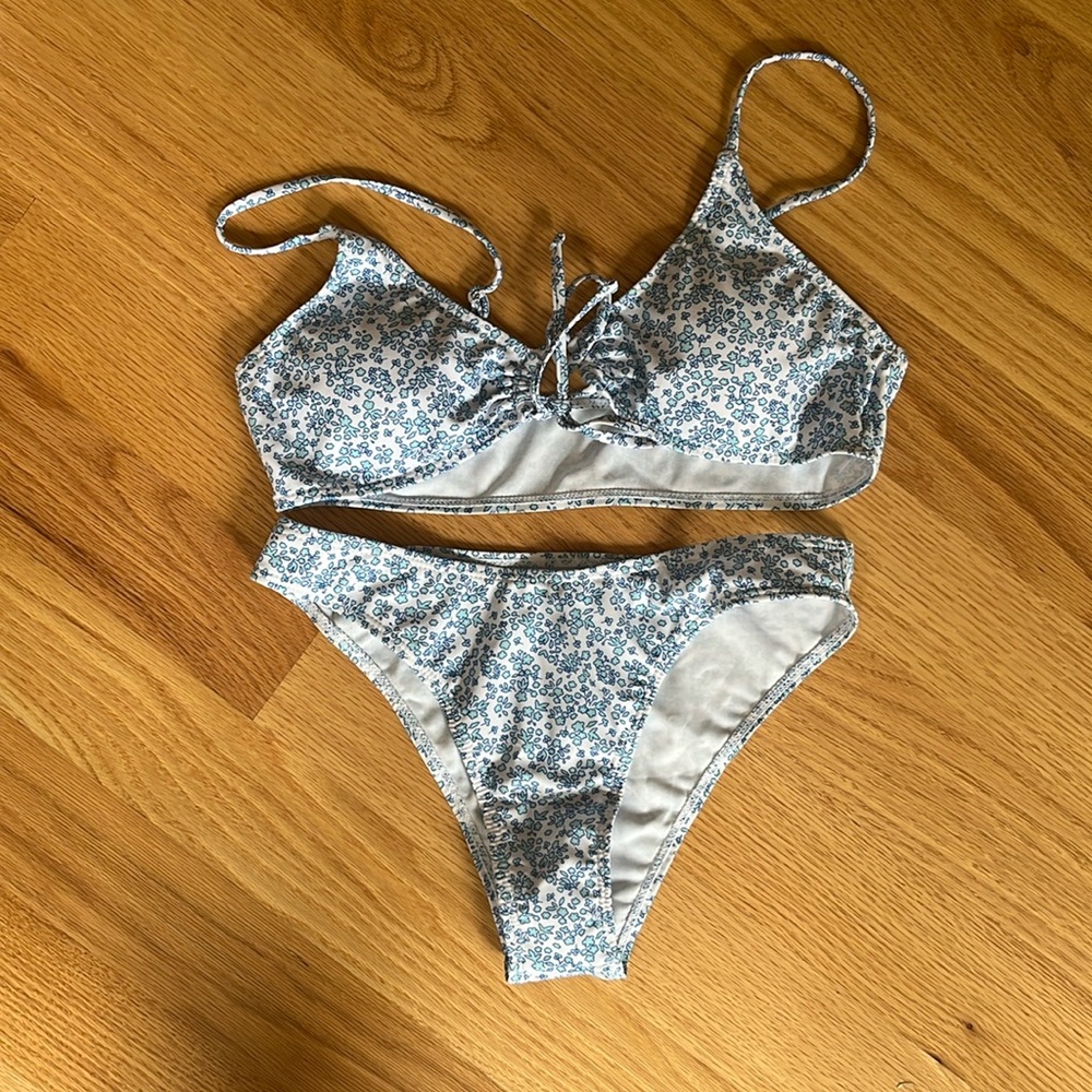 Women’s floral bikini